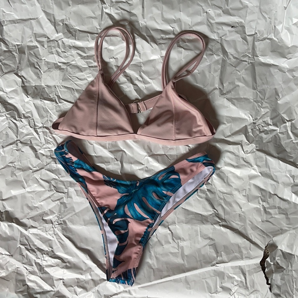 Tropical Cheeky Bikini Size M